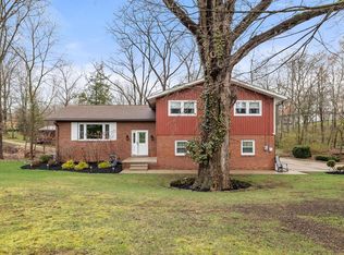 915 Laurel Ave, Ashland, OH 44805