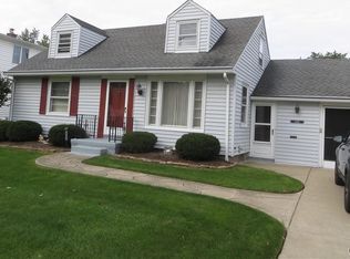 1084 Parkhurst Blvd, Tonawanda, NY 14150