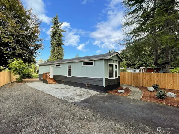 377 Dungeness Meadows, Sequim, WA 98382