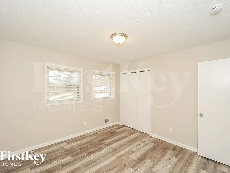 347 Judy Dr — Photo 10