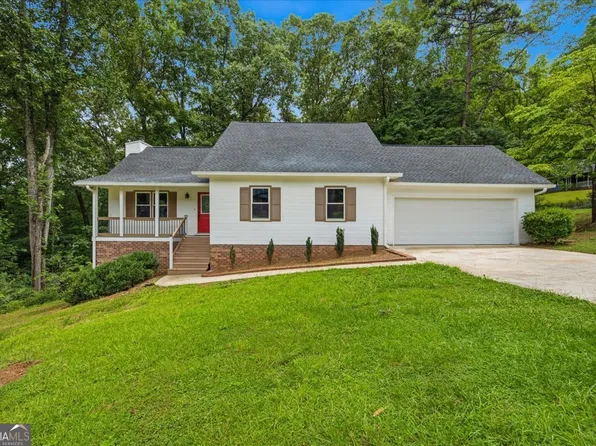 11 Ridgeview Dr SE, Silver Creek, GA 30173