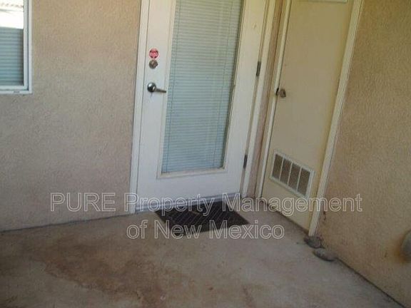 5th image of 6800 Vista Del Norte Dr NE #911
