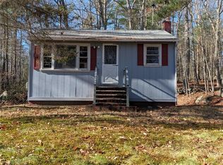 109 Saunders Brook Rd, Glocester, RI 02814