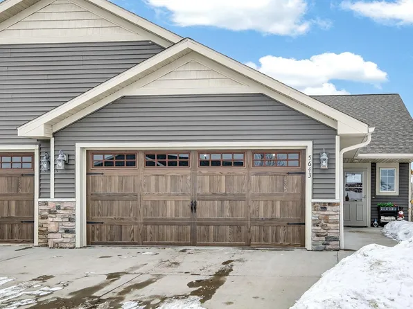 5643 Green Park Dr, Eau Claire, WI 54703