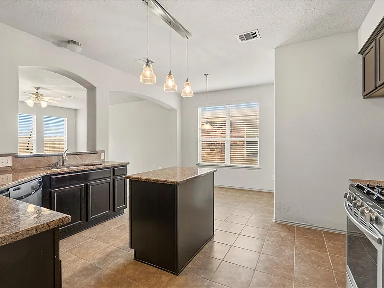 5907 Water Violet Ln — Photo 10