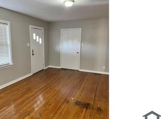 529 Valley Rd, Fairfield, AL 35064