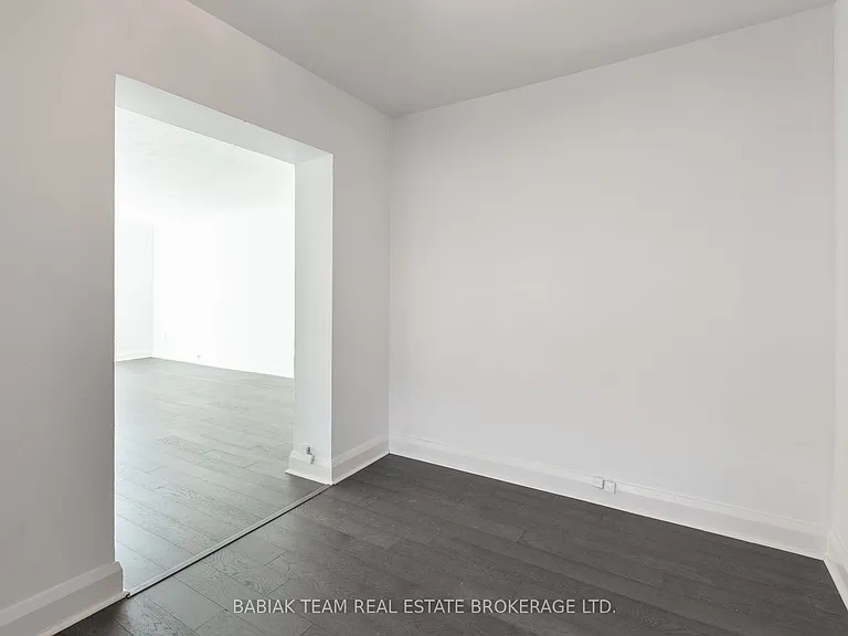 871 Millwood Rd #56 — Photo 12
