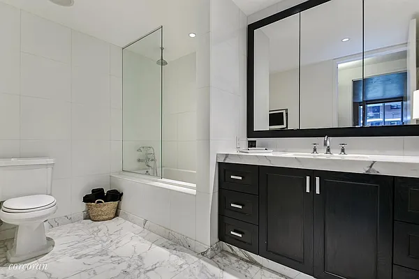 Sold by Corcoran | media 32