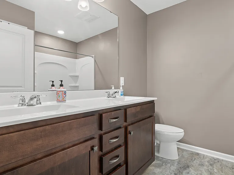 8552 Titanium Cir — Photo 6