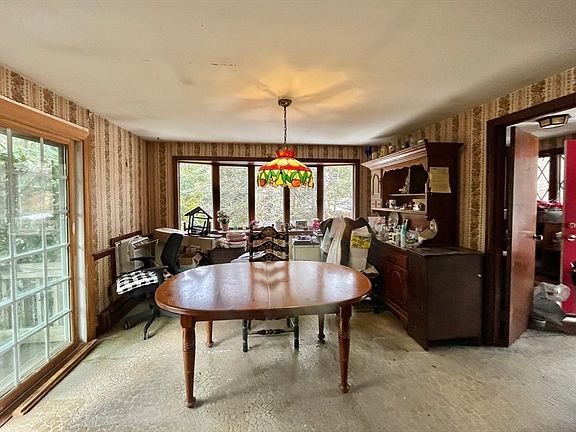 5th image of 2 Lauren Rd