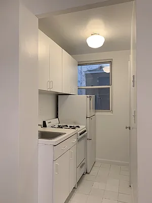 Rented by Compass | media 15