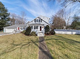 101 W Plain St #SF, Wayland, MA 01778