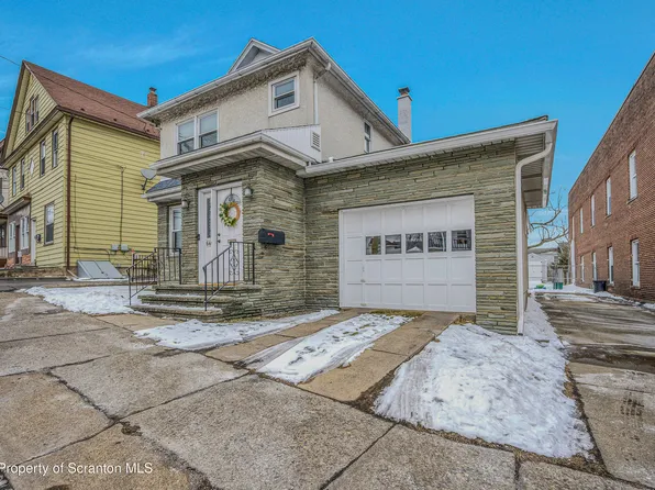 646 S Main St, Old Forge, PA 18518