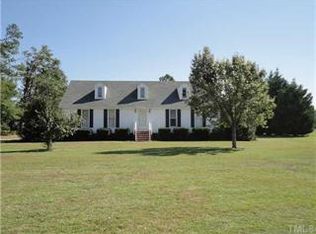 841 Ammons Rd, Dunn, NC 28334