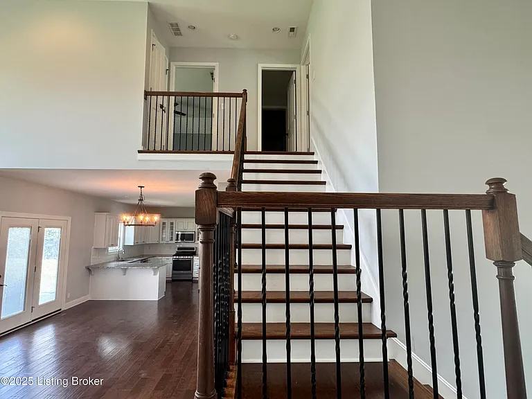 1606 Church Side Dr — Photo 5