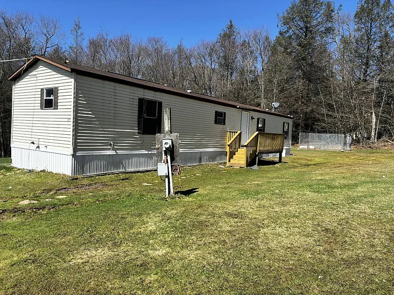 499 Tanzman Rd — Photo 1