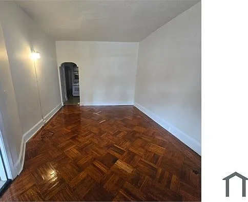 926 Lindley Ave #1 — Photo 5