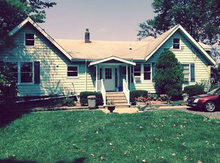 6A-6B Seaglade Cir, Keyport, NJ 07735