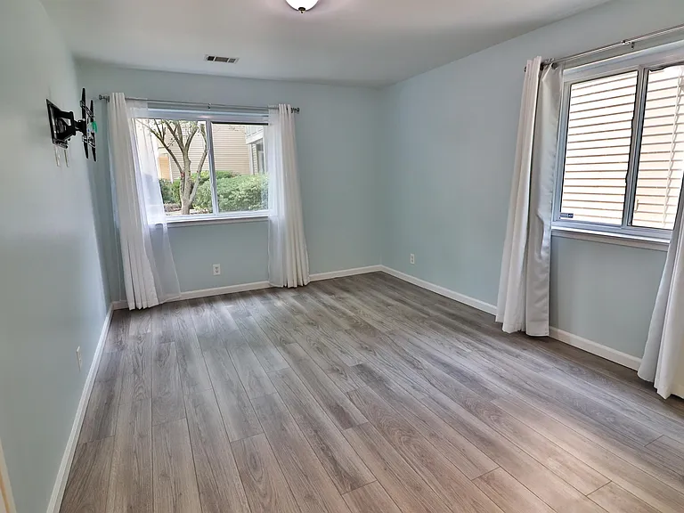 13111 Wonderland Way #1 — Photo 24