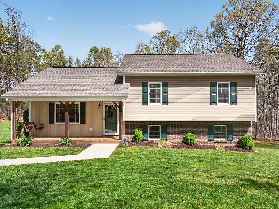 1st image of 4815 Browns Mill Rd