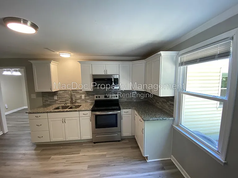 16623 Braswell St — Photo 28