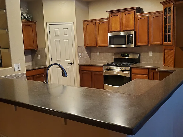 6007 Cumbre Vista Way — Photo 2