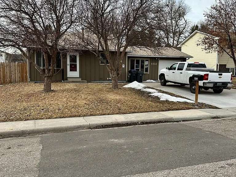 4412 Ontario Ave — Photo 1