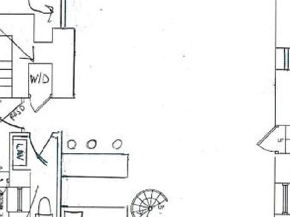 3rd image of 40 Morton St APT 1C