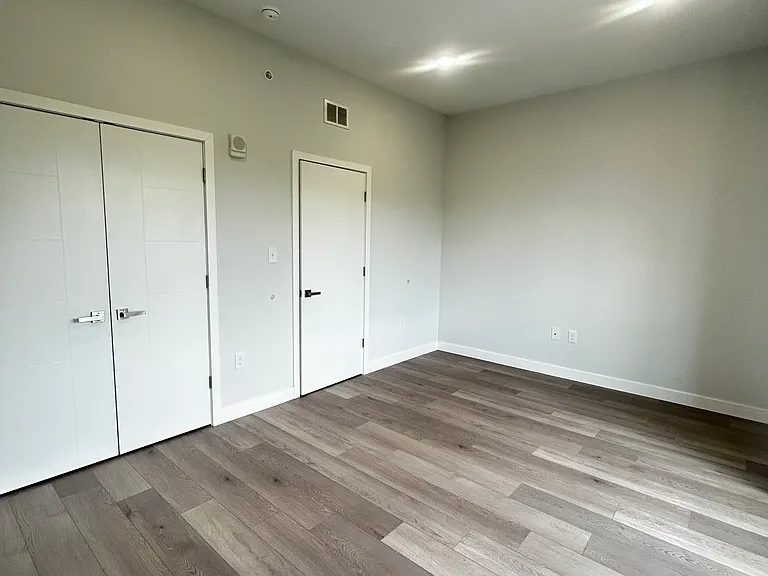 2216 N Marshall St #3 — Photo 6