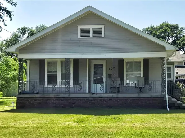 400 S Mount Carmel Rd, Frontenac, KS 66763
