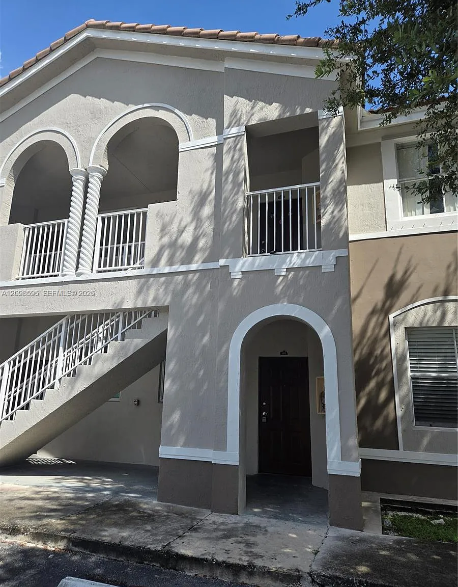 Shoma Condo At Keys Cove — Photo 2