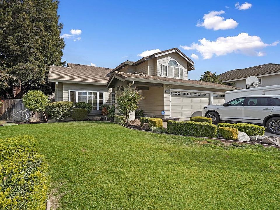 1st image of 17142 Heatherwood Way