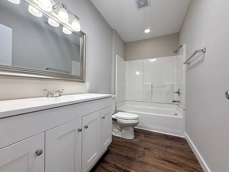 325 Petite Dr — Photo 14