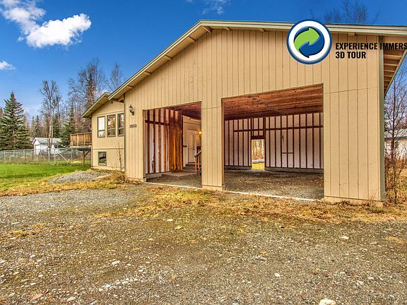3rd image of 3850 N Red Fox Cir