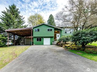 18005 33rd Pl W, Lynnwood, WA 98037