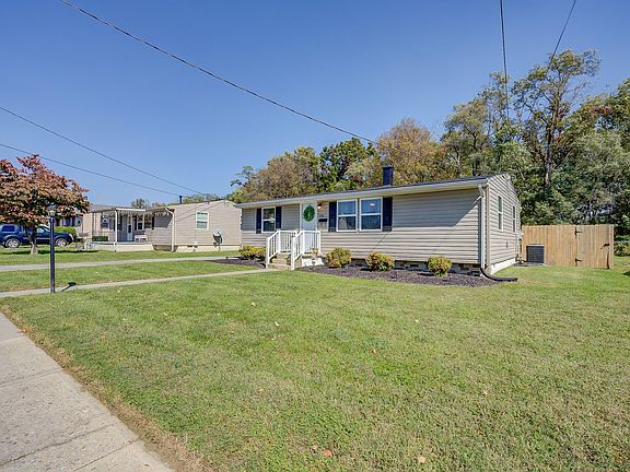 3rd image of 326 McClelland St