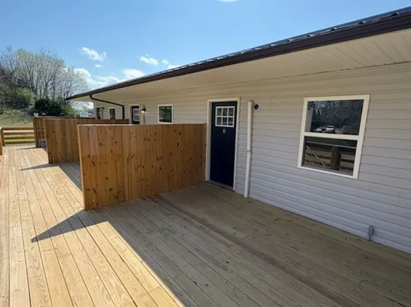 3241 Enka Highway, 3241 Enka Hwy #3, Morristown, TN 37813