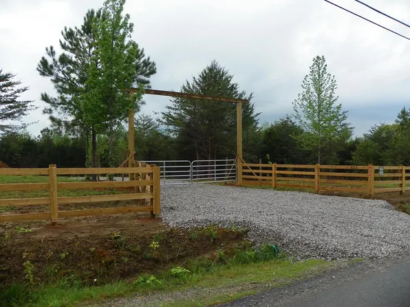 Dave England Rd, Sparta, TN 38583