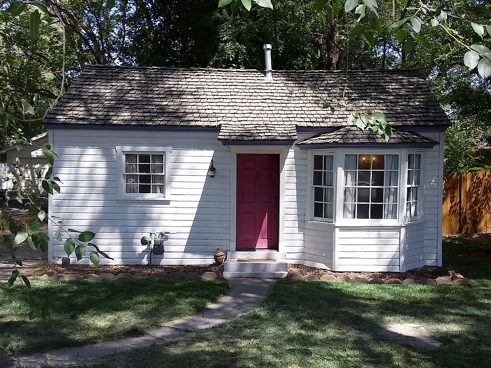 1st image of 643 E Mansfield Ave