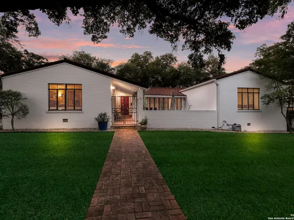 271 E SUMMIT AVE, San Antonio, TX 78212