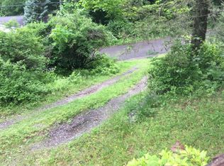 Beech St, Harveys Lake, PA 18618