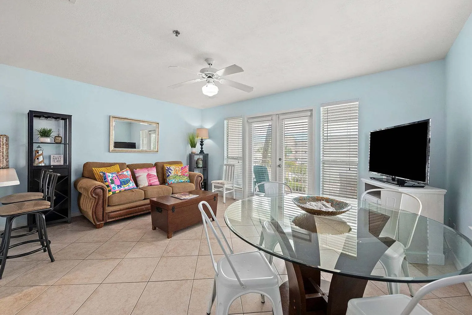 1 bed, 1.0 bath, 602 sqft, $2,371 — Photo 3