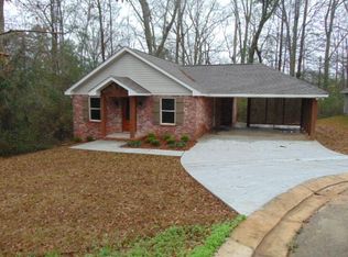 25 Willow Ct, Sumrall, MS 39482