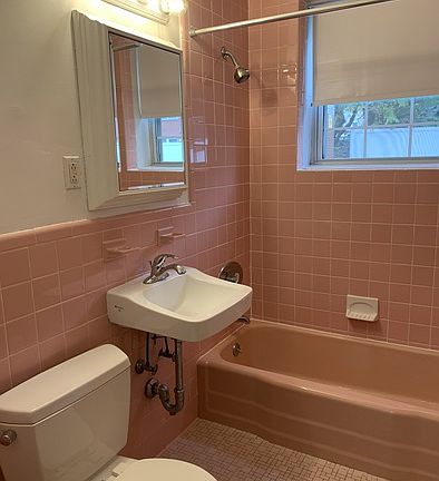 5th image of 67 Grove St #12A