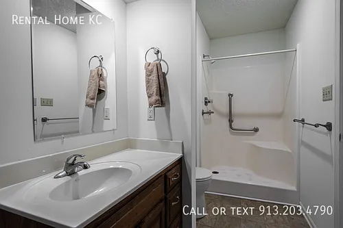 5908 Brittany St — Photo 15