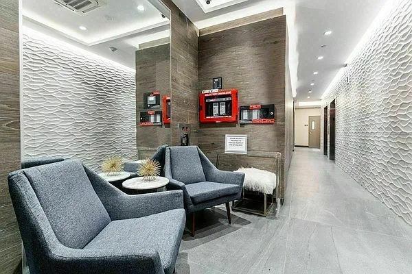 Rented by REAL New York | media 17