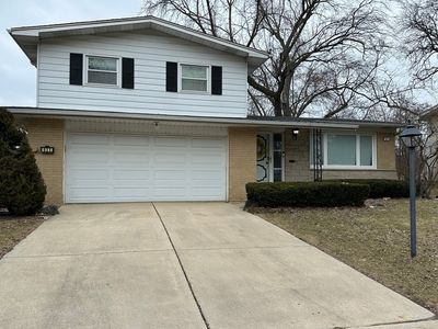 821 W Manor Ct, Glenwood, IL, 60425