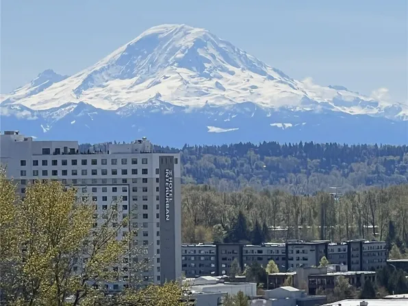 15330 Sunwood Boulevard #E304, Tukwila, WA 98188