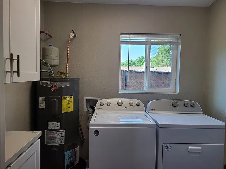 Cottonwood Townhomes Village — Photo 16