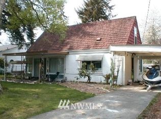 9231 N Lake Dr SW, Lakewood, WA